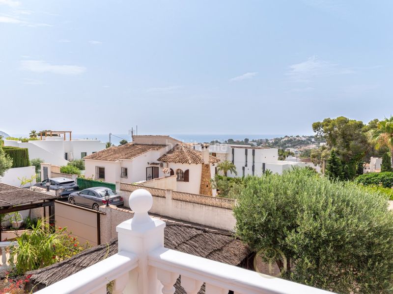 Foto 1a3d7d4e-fbb8-486e-b7cf-d58dcc742a34. Casa amb aparcament piscina a Moravit-Cap Blanc Moraira