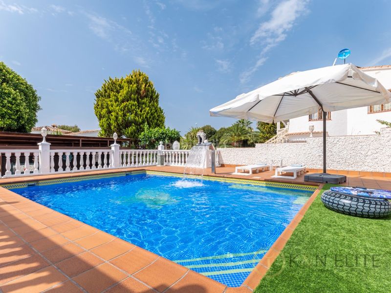 Foto b6e9f579-fb67-470c-a686-222a8525c8ee. Casa amb aparcament piscina a Moravit-Cap Blanc Moraira