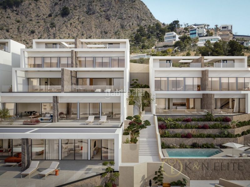 Foto c4fd0280-f9c7-4d5a-98d7-6ad0614ac2aa. Casa adossada amb aparcament piscina a Mascarat Altea