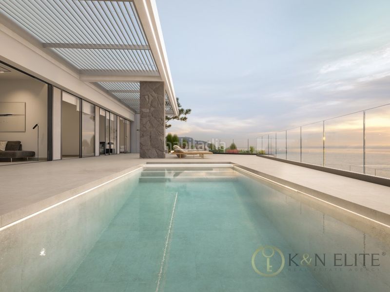 Foto f53a572d-36a9-42b3-808f-88019ff35b71. Casa adossada amb aparcament piscina a Mascarat Altea