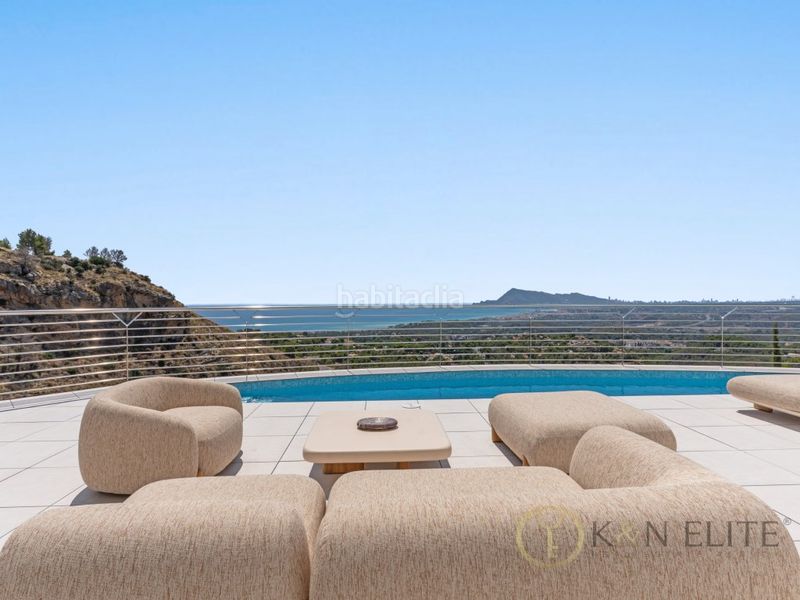 Foto a1544de8-e923-4b91-90bd-503f11392c89. Casa amb aparcament piscina a Altea la vella Altea