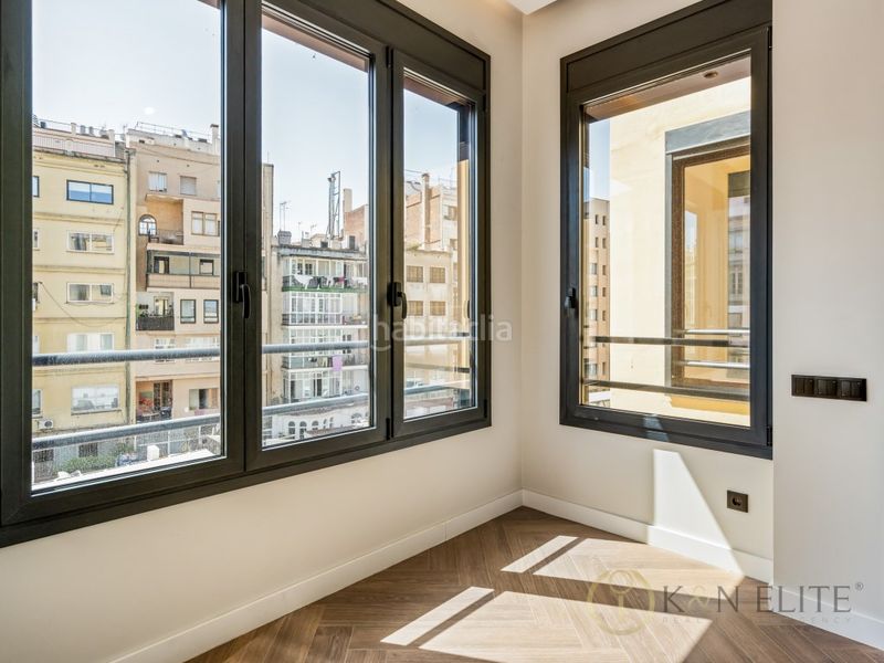 Foto 7178a9a2-bf88-4d43-8dbe-2b3b87b3485c. Pis a Dreta de l´Eixample Barcelona