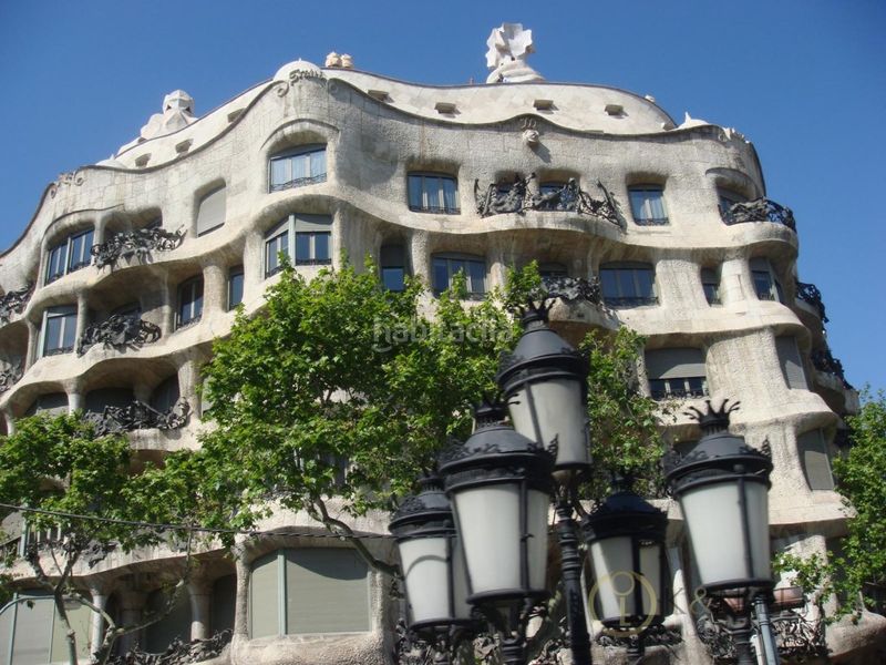 Foto 8eb7c302-da31-4c7f-8dfb-b0c68b0c1b27. Pis a Dreta de l´Eixample Barcelona