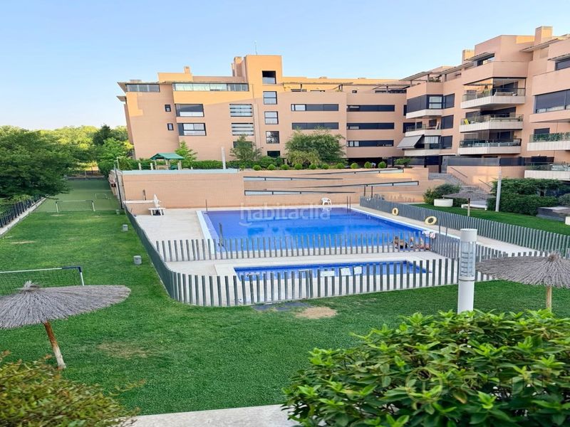 Foto a5ca5e4f-87ef-4941-9764-391fd59a6981. Lloguer pis amb aparcament piscina a Encinar de los Reyes La Moraleja