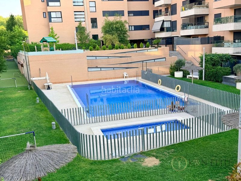 Foto a9e10571-648a-43e2-8af0-97dfff32b0c5. Lloguer pis amb aparcament piscina a Encinar de los Reyes La Moraleja