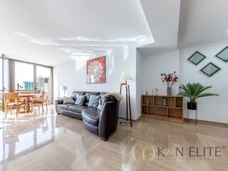 Miete Etagenwohnung  Calle bendicho. Apartamento con vistas al mar frente a la playa del postiguet