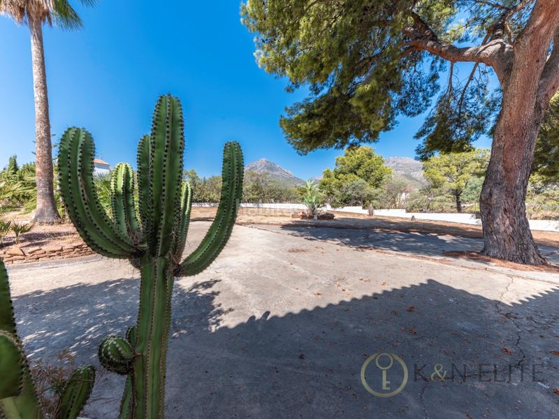 Foto 4f58011b-d801-483e-8270-8c6dd11d52f1. Casa amb aparcament piscina a Coloma Nucia (la)