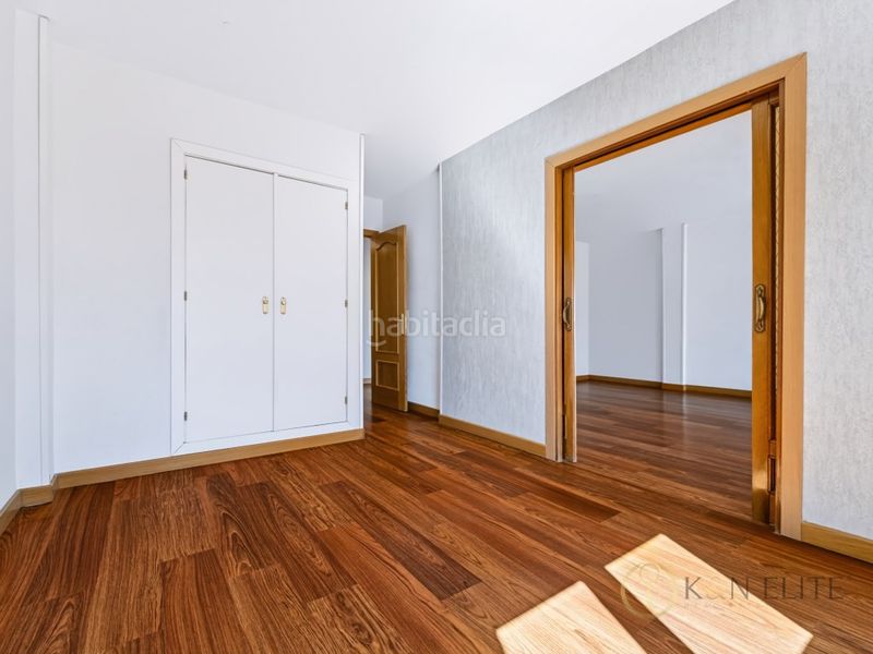 Foto 5fd478aa-f7cb-41d3-9102-f7db06936156. Rent flat with parking pool in Yucatán-La Cornisa Rozas de Madrid (Las)