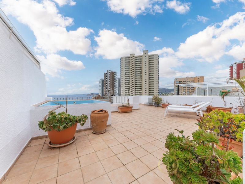 Foto 6c74fdd5-6e33-4b21-8942-b9f70d90dd17. Location duplex avec parking piscine dans Rincón Alto Benidorm