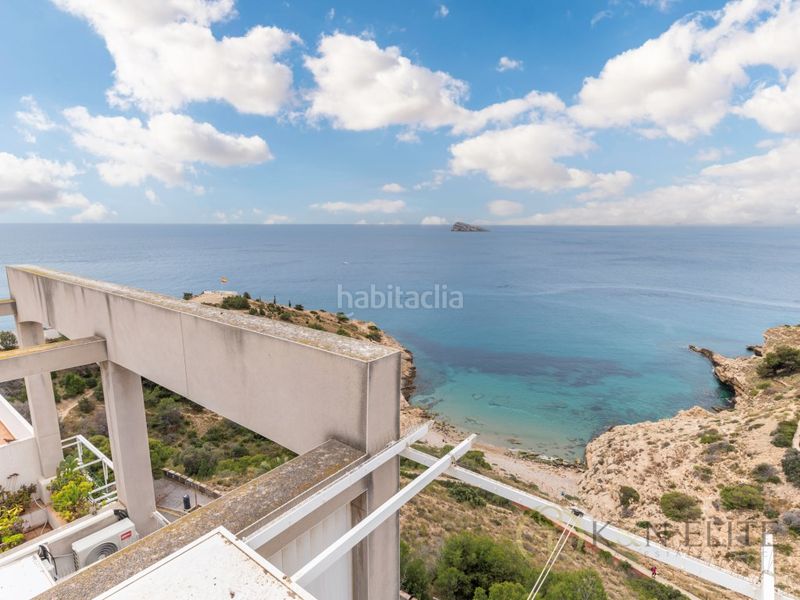 Foto a5f6dd73-31fe-4b1a-9517-c5df5bc7a4e3. Location duplex avec parking piscine dans Rincón Alto Benidorm