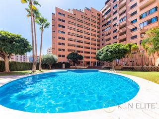 Dachwohnung  Avenida mestral. Estupendo ático con vistas al mar en la cala de villajoyosa