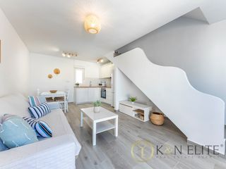 Lloguer Casa a Pueblo Español-Coveta Fumá. Exclusivo bungalow reformado a pocos pasos del mar