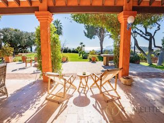 Chalet  Calle friula-s.a.golf. Excepcional chalet de lujo en la sierra de altea