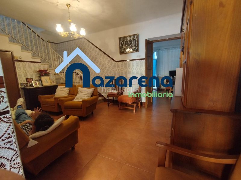 Foto 4af6c71c-a60d-4089-b23d-57a2d2f6d067. Casa amb aparcament a Centro - Doña Mercedes Dos Hermanas
