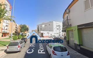 Local Comercial  Calle escultor antonio cano. Local comerial en zona entrenaranjos