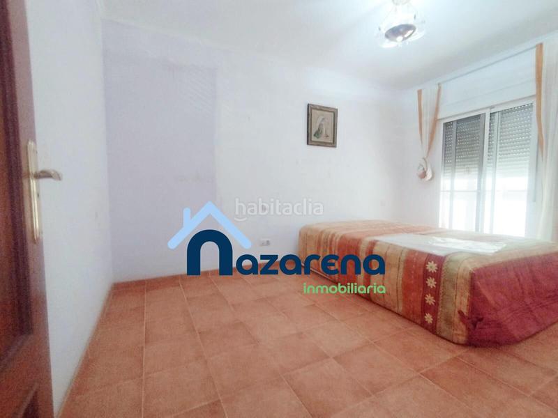 Foto c5adbb82-ad16-4128-b95f-05b40e8008c4. Casa adossada amb aparcament a Vista Azul - Consolación Dos Hermanas