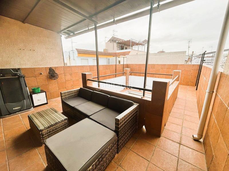 Foto 0f05771e-e014-4282-92dd-862f799ce19e. Casa  unifamiliar en barrio pachico con 4 habitaciones , 2 baños y patio en Dos Hermanas