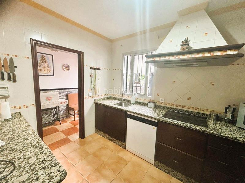 Foto 583b7b06-a4c3-4792-a865-fc40e90acf9c. Casa  unifamiliar en barrio pachico con 4 habitaciones , 2 baños y patio en Dos Hermanas