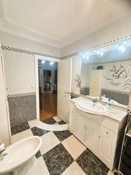 Foto bd44f9cf-8778-45ab-8fbe-4a5c7e8ca70c. Casa  unifamiliar en barrio pachico con 4 habitaciones , 2 baños y patio en Dos Hermanas