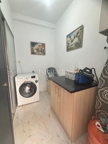 Foto c155a86a-c4a4-4cf6-ba38-1a6c99228352. Casa  unifamiliar en barrio pachico con 4 habitaciones , 2 baños y patio en Dos Hermanas
