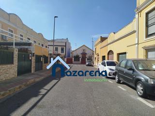 Maison jumelée à Centro - Doña Mercedes. Adosado de 4 hab. zona nuestra señora del carmen