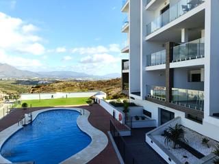 Attique  Urbanización brisas ii. Ático exclusivo con 2 dormitorios en venta en la duquesa