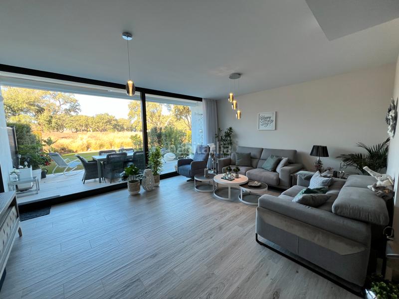 Foto 258e57a1-4713-4e4d-90ab-bdccc5667955. Casa a schiera con parcheggio piscina in Sotogrande alto Sotogrande