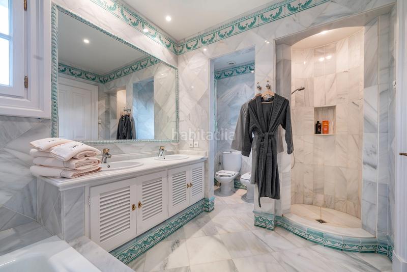 Foto 5828a733-9b10-4481-87a2-d7c2e280f7f2. Maison avec cheminée parking piscine dans Sotogrande alto Sotogrande