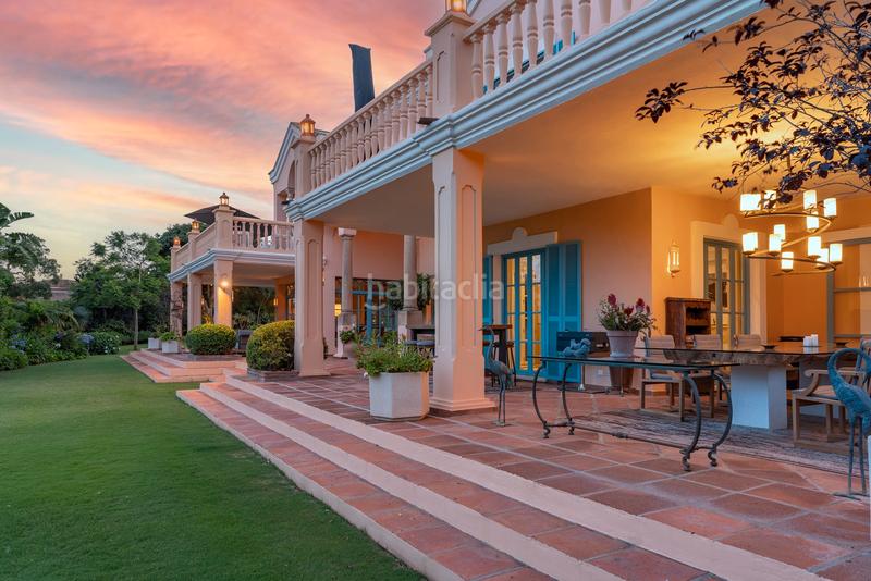 Foto b5f04d0f-02fa-4760-9ff2-4b7bcb57cbc6. Maison avec cheminée parking piscine dans Sotogrande alto Sotogrande