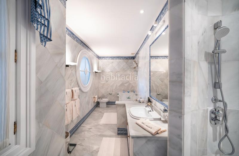 Foto f2d96bc4-aa5c-4314-b374-3843e99250c2. Maison avec cheminée parking piscine dans Sotogrande alto Sotogrande