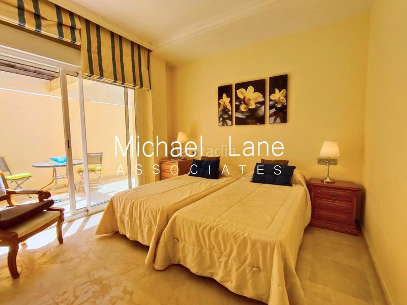 Foto 5583228c-e664-4a29-91e7-f5f9a49ab6a9. Piano terra con parcheggio piscina in Sotogrande alto Sotogrande