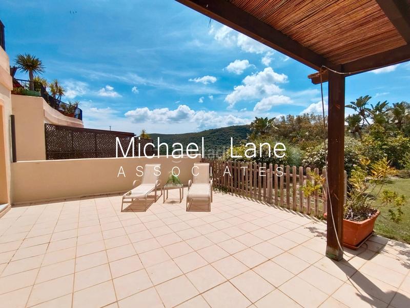 Foto 7837bcc6-15bd-4da2-bb30-d6967c4e5d36. Piano terra con parcheggio piscina in Sotogrande alto Sotogrande