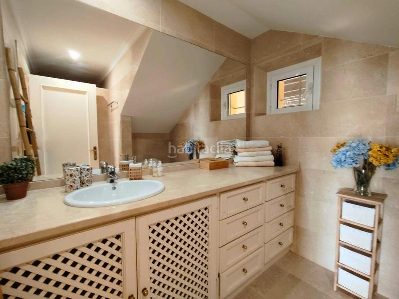 Foto 63af5924-2584-4e20-9bf1-bfff3a154d18. Chalet avec cheminée parking piscine dans Sotogrande alto Sotogrande