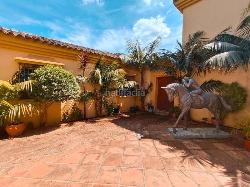 Foto ec0c955f-cc69-4031-a7c0-d88a340a7e90. Chalet avec cheminée parking piscine dans Sotogrande alto Sotogrande