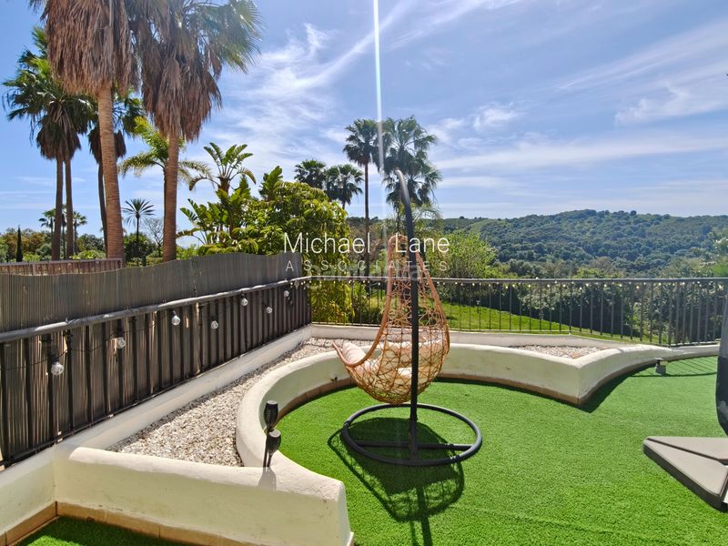 Foto 4c6f8d76-4a91-4bfd-af1e-0348a2b2ddfb. Apartament amb piscina a Sotogrande alto Sotogrande