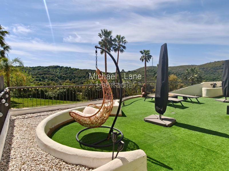 Foto 9dcaa618-479f-499b-8293-2e1428da3fa4. Apartament amb piscina a Sotogrande alto Sotogrande