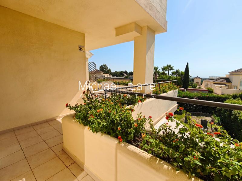 Foto 5efd2377-2310-4ba7-8a8d-dfea18d585c6. Piso exclusivo apartamento en san roque club de 3 dormitorios con vistas al mar en Sotogrande