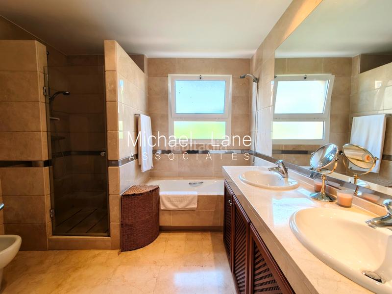 Foto 6635b32d-e1e9-4c71-a132-5bd2699d34ef. Piso exclusivo apartamento en san roque club de 3 dormitorios con vistas al mar en Sotogrande