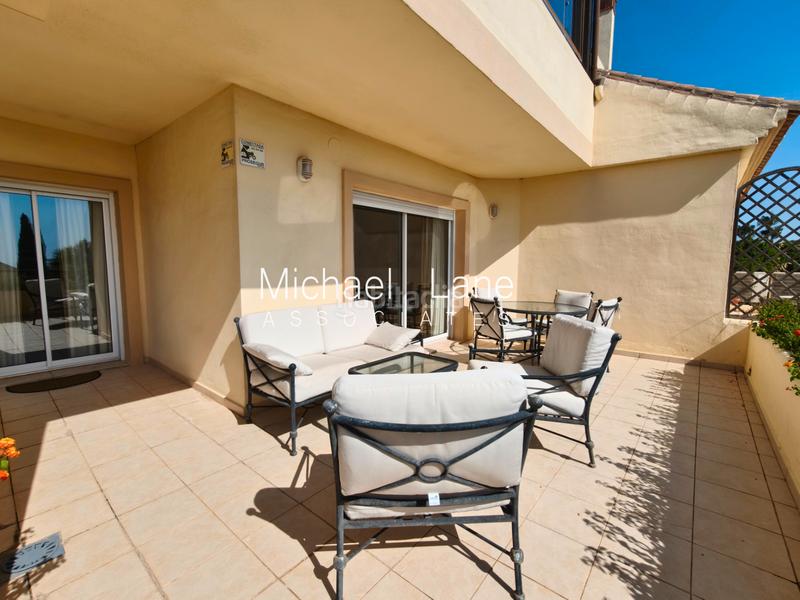 Foto a2c9c241-9e6c-4992-adc0-fda1691f2a30. Piso exclusivo apartamento en san roque club de 3 dormitorios con vistas al mar en Sotogrande