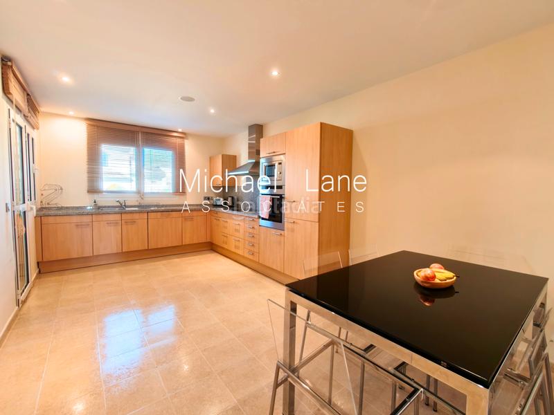 Foto e178792b-0708-479a-a481-9fed5f43b205. Piso exclusivo apartamento en san roque club de 3 dormitorios con vistas al mar en Sotogrande