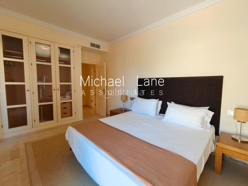 Foto ea7bb9f0-ba47-4f21-a6fa-d60e4619f185. Piso exclusivo apartamento en san roque club de 3 dormitorios con vistas al mar en Sotogrande