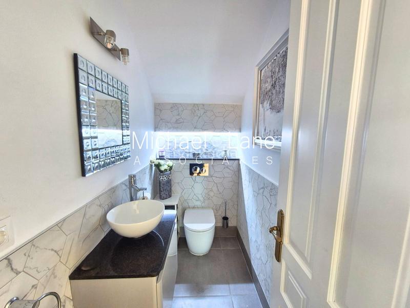 Foto 58cd3c74-8f91-4543-924d-fbb276800888. Chalet hermosa villa de 5 dormitorios con impresionantes vistas al mar en Sotogrande