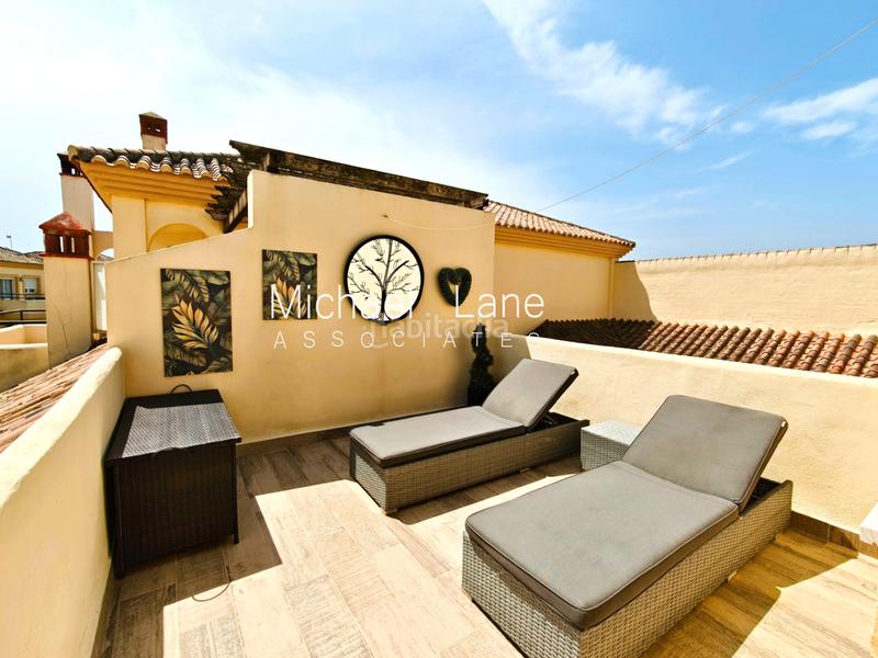 Foto 4e2d0cea-ca59-4a02-85bc-de8104bbe382. Dúplex ático dúplex completamente renovado con preciosas vistas al mar! en Sotogrande