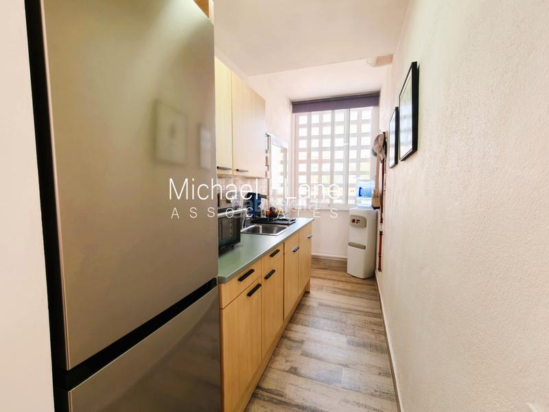 Foto fb44b39d-3e8c-45ea-82f2-fd3c4c3acbc9. Dúplex ático dúplex completamente renovado con preciosas vistas al mar! en Sotogrande
