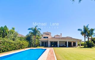Chalet à Sotogrande Alto. Exclusiva villa de lujo en primera línea de golf en san roque cl