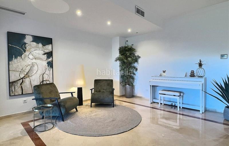 Foto 4bb5b7bf-e8c1-46e6-8b68-fbaff35c6429. Erdgeschoss mit kamin parking pool in Sotogrande alto Sotogrande