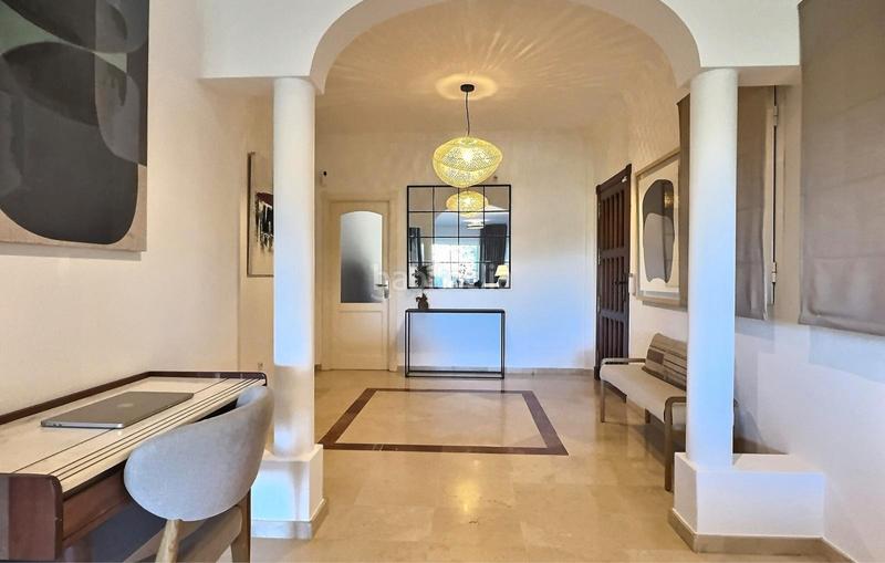 Foto f86135c7-2188-48fe-9082-468fd1ce0967. Erdgeschoss mit kamin parking pool in Sotogrande alto Sotogrande