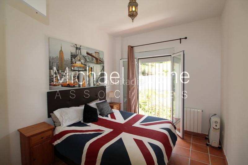 Foto a478b535-89fc-4550-8c91-2e49f23f5469. Chalet con camino parcheggio piscina in Sotogrande alto Sotogrande