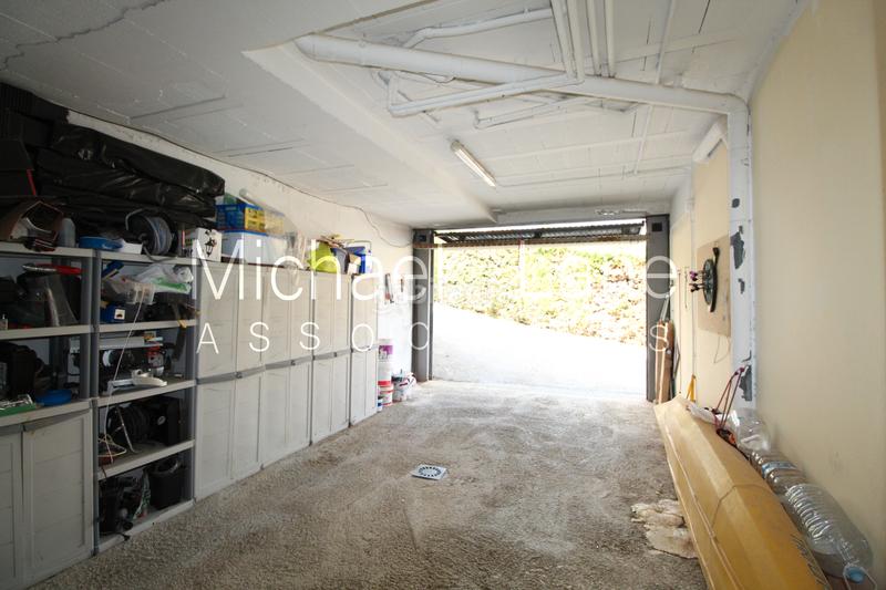 Foto f9eef694-4f19-4f6c-91c6-877eac0fbfbb. Chalet con camino parcheggio piscina in Sotogrande alto Sotogrande