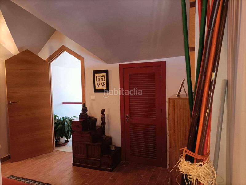 Foto dc2e103a-0f7b-4b40-ae33-4cf3417a16ee. Maison jumelée avec cheminée parking piscine dans puerto de Estepona Estepona